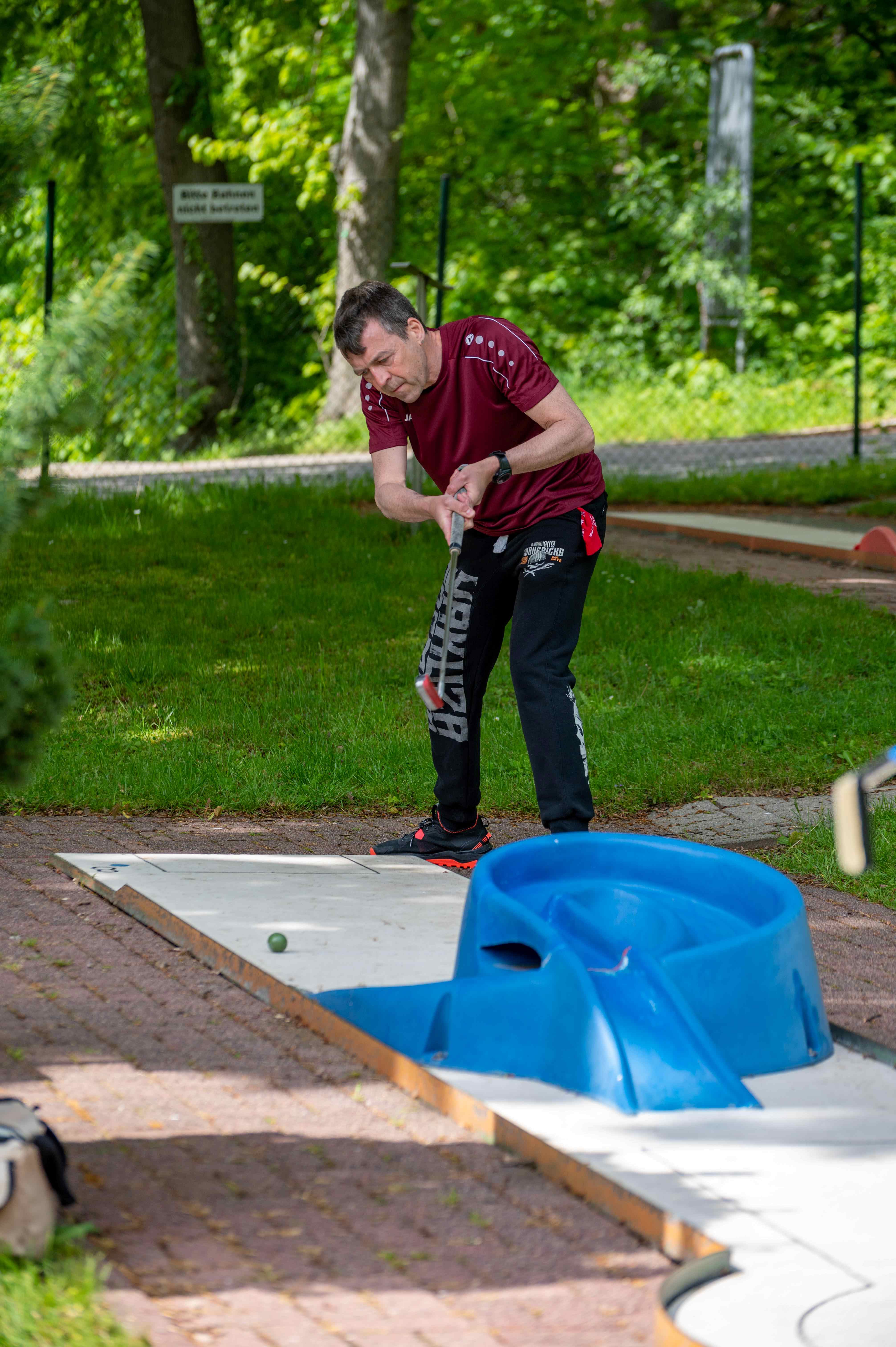 Bernd Widera an der Schleife